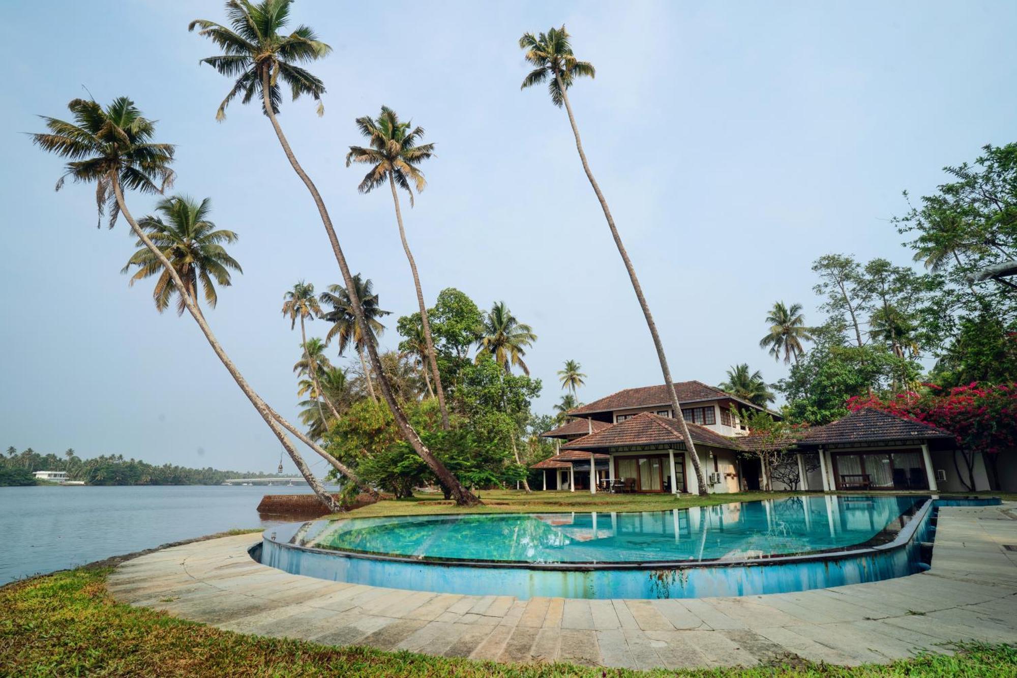 Cranganor History Cafe & Riverside Chateau North Paravur ภายนอก รูปภาพ