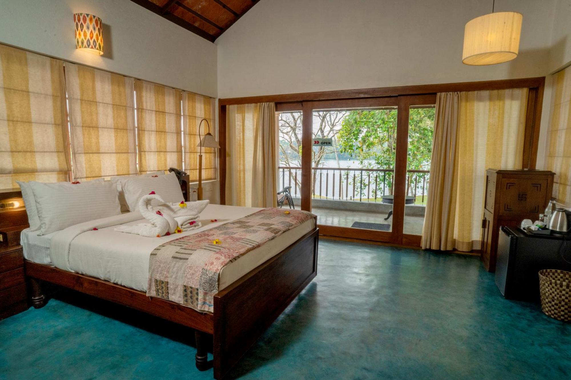 Cranganor History Cafe & Riverside Chateau North Paravur ภายนอก รูปภาพ