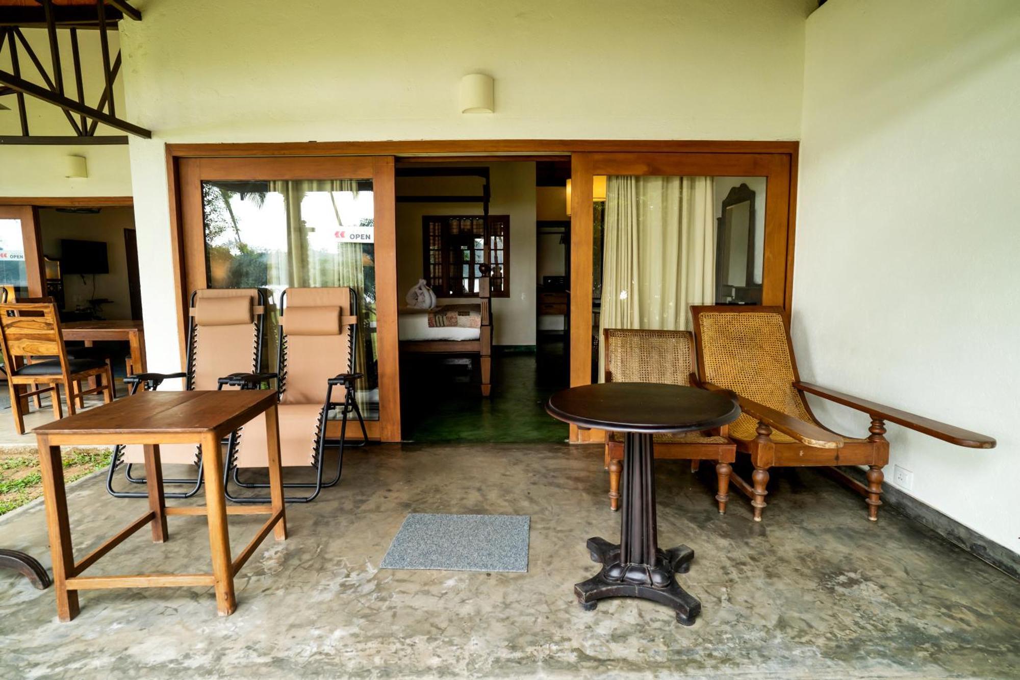 Cranganor History Cafe & Riverside Chateau North Paravur ภายนอก รูปภาพ