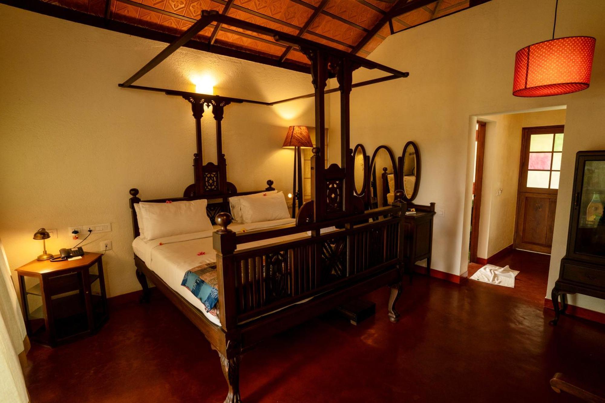 Cranganor History Cafe & Riverside Chateau North Paravur ภายนอก รูปภาพ